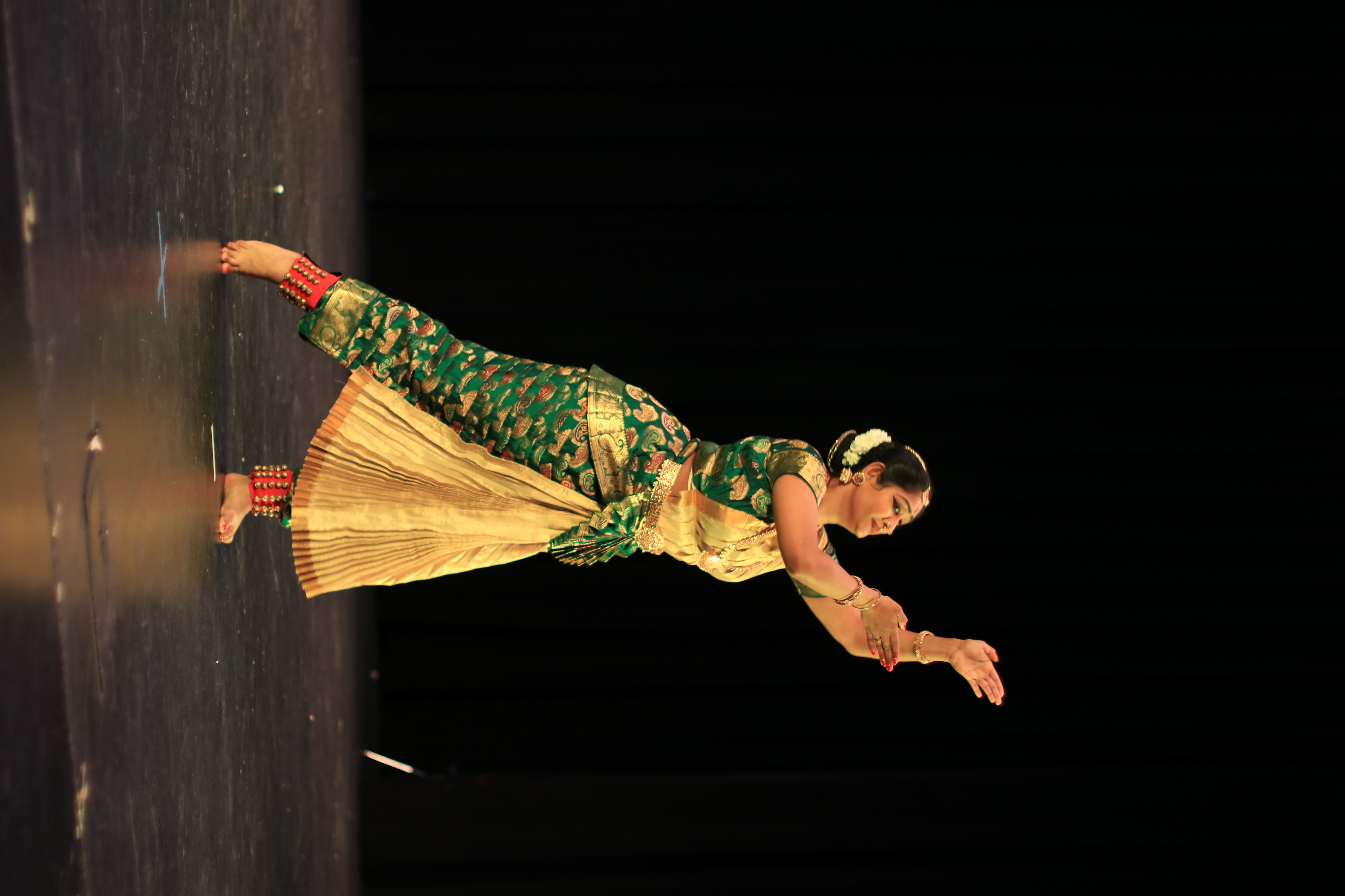 Shreya-Dance-Image1